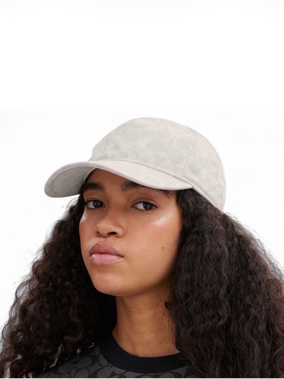 NWT! COACH Ivory Signature Monogram Baseball Cap with “C’s” All Over it. Unisex - Picture 3 of 3